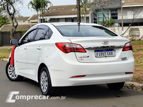 HB20S 1.6 COMFORT PLUS 16V FLEX 4P AUTOMÁTICO