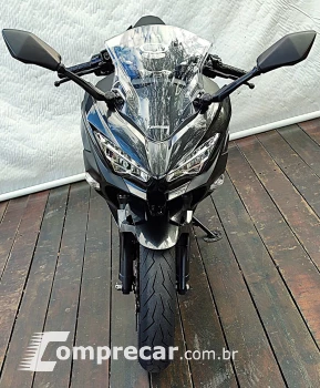 KAWASAKI NINJA 400