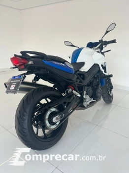 F800 R