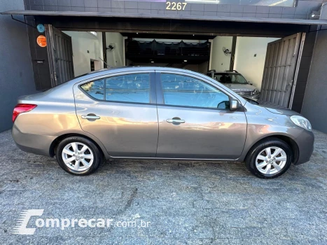 VERSA SL 1.6 16V Flex Fuel 4p Mec.
