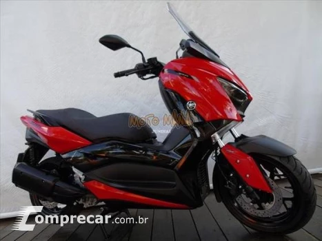 YAMAHA XMAX ABS