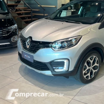 CAPTUR Intense Bose 2.0 16V Flex 5p Aut.