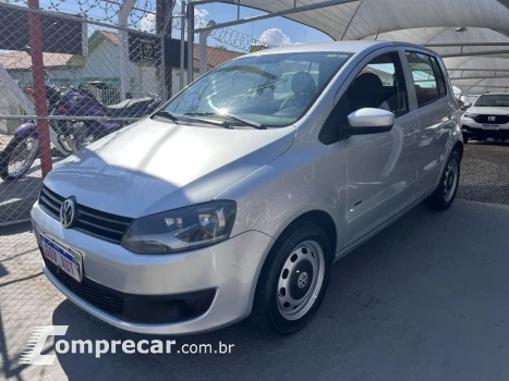 Volkswagen Fox 1.0 4P FLEX 4 portas