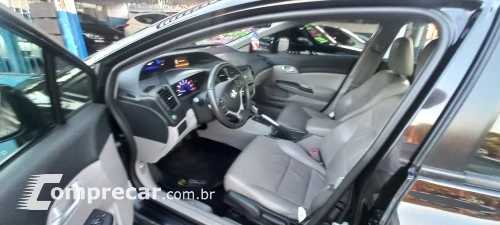CIVIC 2.0 LXR 16V
