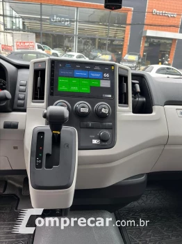 HIACE 2.8 D-4d Turbo Minibus 15+1 DX