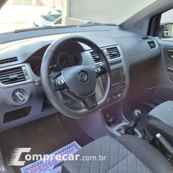 Volkswagen Fox Xtreme 1.6 Flex 8V 5p 4 portas