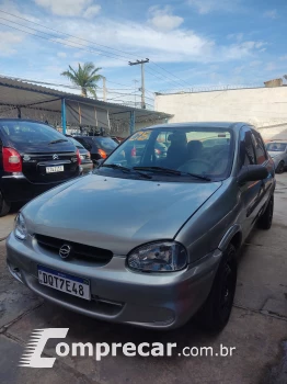 CORSA 1.0 MPFI Classic Sedan Life 8V