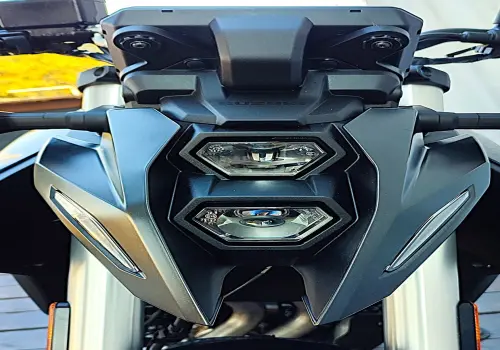 SUZUKI GSX-8S