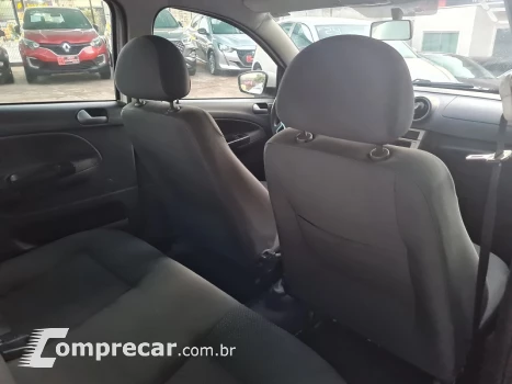 VOYAGE 1.0 12V MPI Totalflex