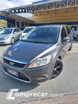 FOCUS 2.0 Ghia 16V