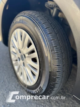 Saveiro 1.6 CS GV