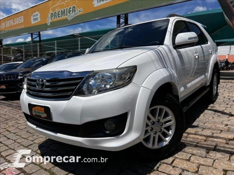 Toyota HILUX SW4 2.7 SR 4X2 16V 4 portas