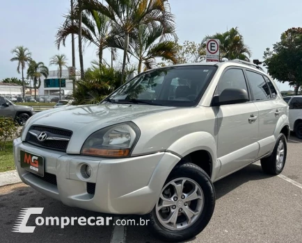 Hyundai TUCSON 2.0 MPFI GLS 16V 143cv 2WD 4 portas