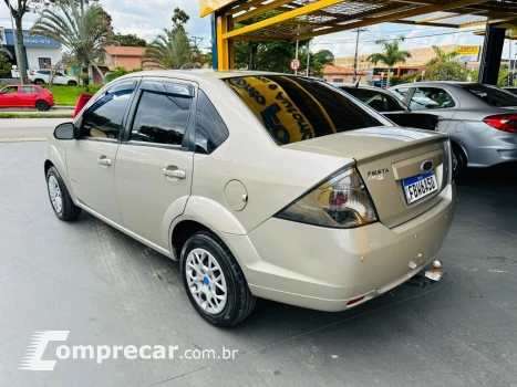 Fiesta Sedan 1.6 4P FLEX