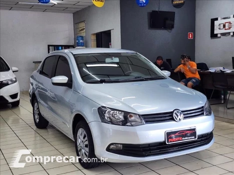 Volkswagen VOYAGE 1.6 MI Trendline 8V 4 portas