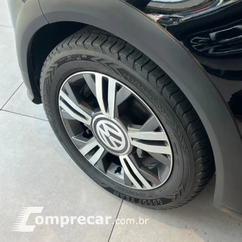 up! cross 1.0 TSI Total Flex 12V 5p