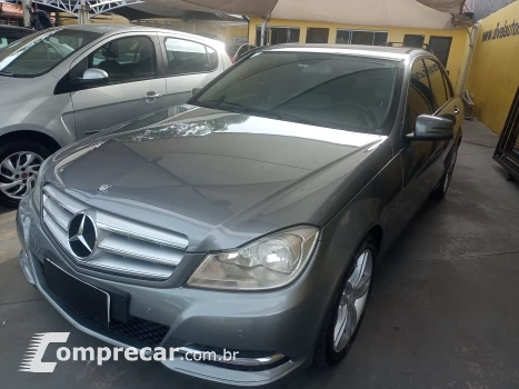 Mercedes-Benz C 180 1.8 CGI Classic 16V Turbo 4 portas