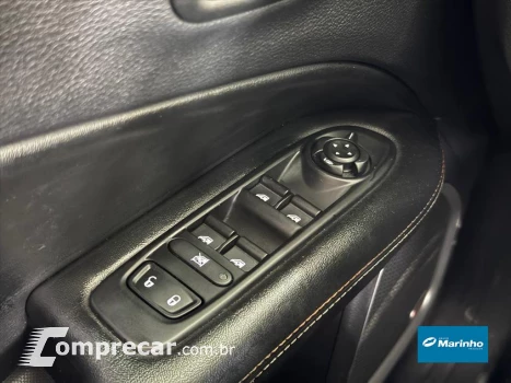 COMPASS 2.0 16V DIESEL LONGITUDE 4X4 AUTOMÁTICO