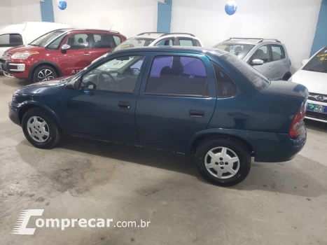 Corsa 1.0 8V