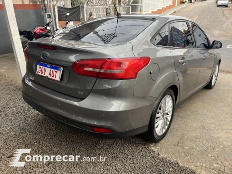 Focus Sedan 2.0 16V 4P FLEX SE POWERSHIFT AUTOMÁTICO