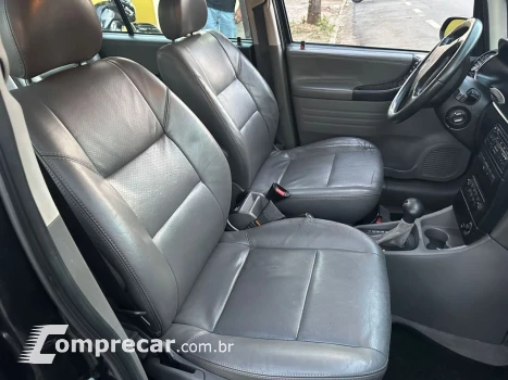 Zafira Elite 2.0 MPFI FlexPower 8V  Aut