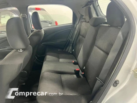 ETIOS HB X 13L MT