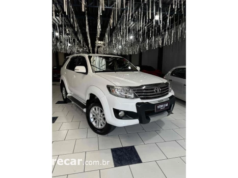 Toyota HILUX SW4 2.7 SR 4X2 16V FLEX 4P AUTOMÁTICO 4 portas