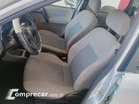 Classic Sedan 1.0 4P SPIRIT