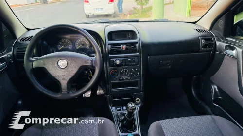 ASTRA 2.0 MPFI Advantage 8V