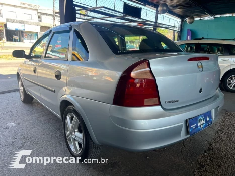 CORSA 1.4 MPFI Maxx Sedan 8V