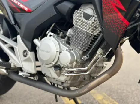 CB 250F TWISTER CBS