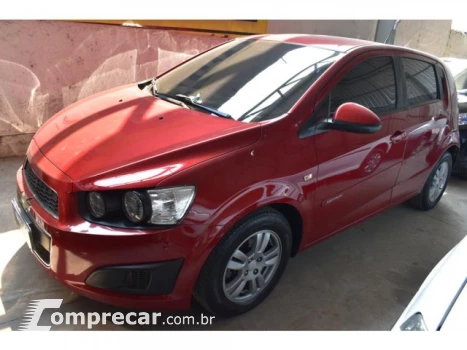 CHEVROLET SONIC HATCH - 1.6 LT 16V 4P AUTOMÁTICO 4 portas