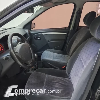 LOGAN 1.6 Privilège 16V