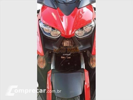 YAMAHA XMAX ABS