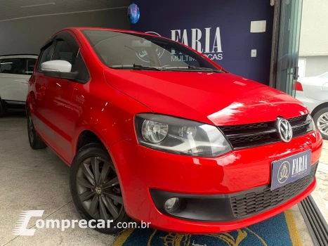 Volkswagen FOX 1.6 MI Rock IN RIO 8V 4 portas