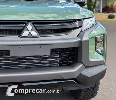 L200 TRITON 2.4 16V Turbo Sport Hpe-s Sertões CD 4X4