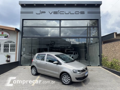 Volkswagen FOX 1.0 MI Trend 8V 4 portas