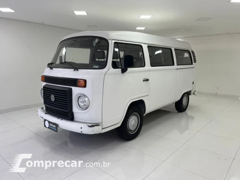 Volkswagen KOMBI 1.4 MI STD Lotação 8V 4 portas
