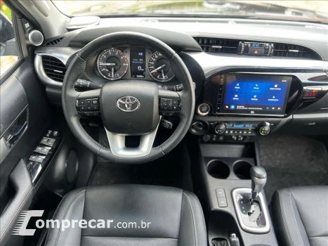 HILUX 2.8 D-4D TURBO DIESEL CD SRX 4X4 AUTOMÁTICO