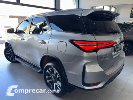 HILUX SW4 2.8 D-4d Turbo SRX Platinum 7L 4X4