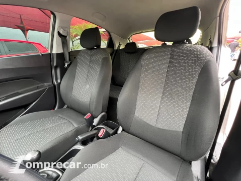 Hyundai HB20 1.0 Comfort Plus 12V 4 portas