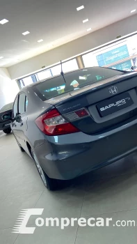 CIVIC 1.8 LXL 16V
