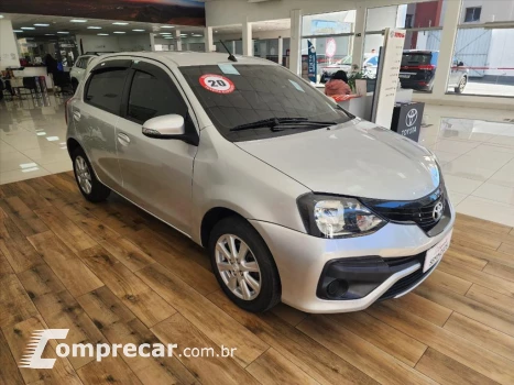 ETIOS 1.5 X PLUS 16V FLEX 4P AUTOMÁTICO
