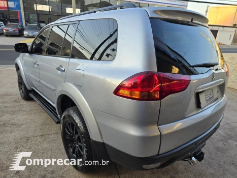 Pajero DAKAR 3.2 4x4 T.I. Diesel Automatico 7 Lugares