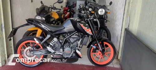 DUKE 200 ABS