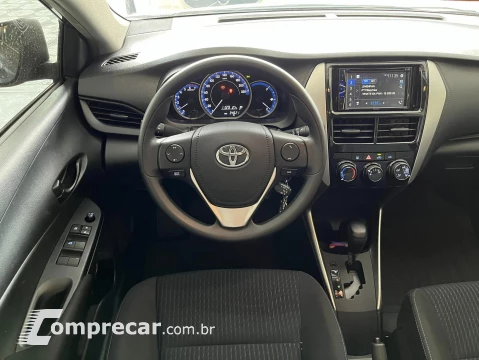 Toyota YARIS 1.5 16V Sedan XL Live 4 portas