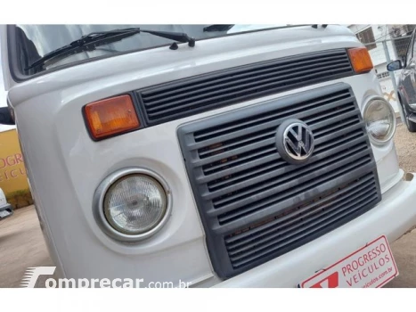 KOMBI - 1.4 MI STD LOTAÇÃO 8V 3P MANUAL