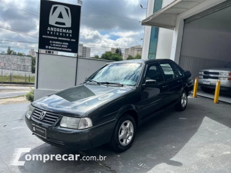 Volkswagen Santana 1.8 Mi 8V Gasolina 4P Manual 4 portas