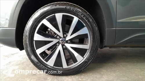 TAOS 1.4 250 TSI TOTAL FLEX HIGHLINE AUTOMÁTICO