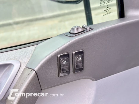 Mercedes-Benz Accelo 1016 2p (diesel) (E5) 2 portas
